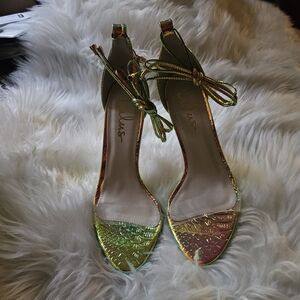 Lulu's Iridescent Green and Gold Heels
